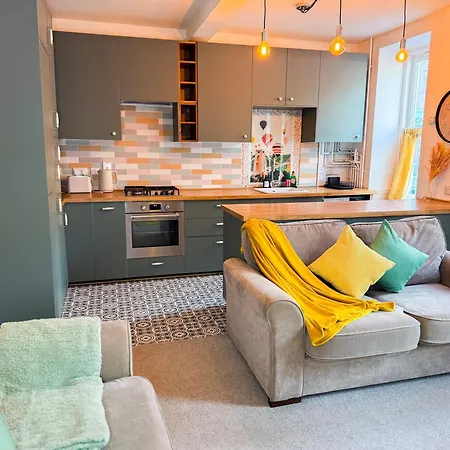 Apartman Theone 1 Bedroom By Altoluxoexperience Short Lets & Serviced With Parking & Wifi *