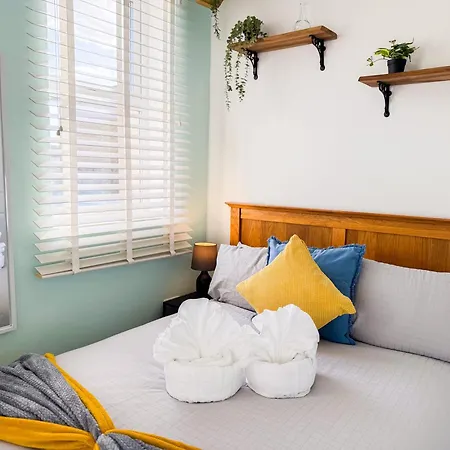Apartamento Theone 1 Bedroom By Altoluxoexperience Short Lets & Serviced With Parking & Wifi