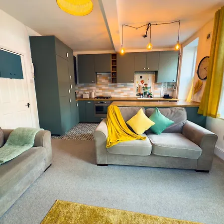 Theone 1 Bedroom By Altoluxoexperience Short Lets & Serviced With Parking & Wifi *